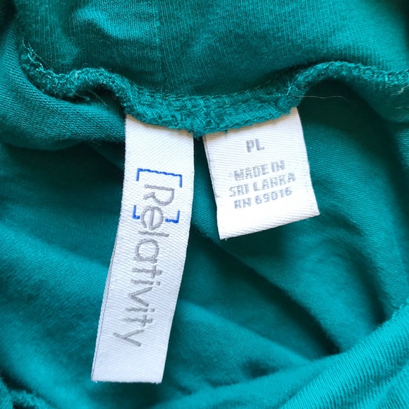 Relativity tissue turtleneck - Picture 2 of 4